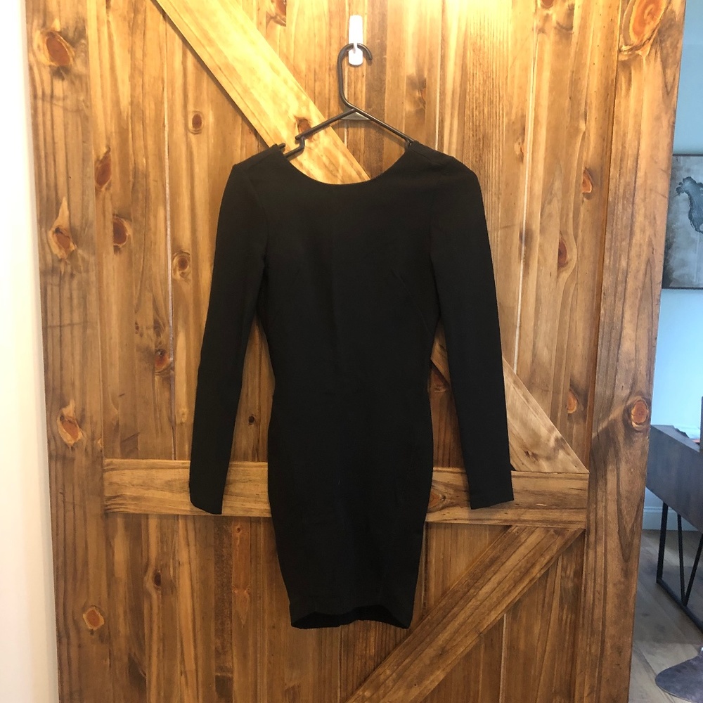 Black backless dress